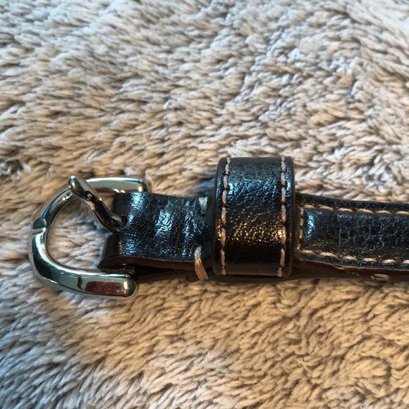 NWOT Coach Belt/ brown with silver tone metal linked circles/5 holes - Picture 5 of 9